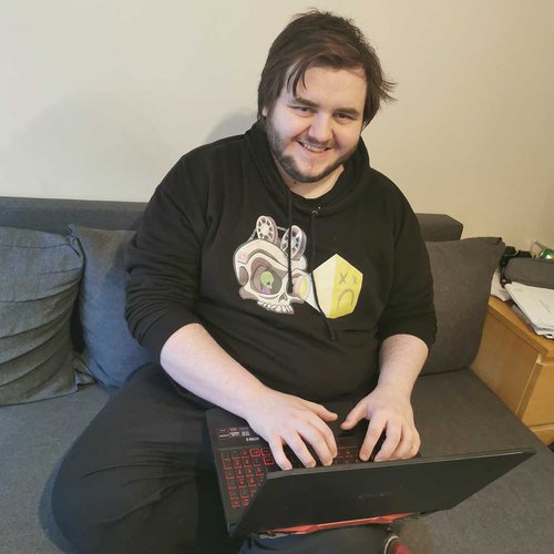 Shout Volunteer Avi