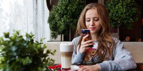 girl-texting-on-phone.jpg
