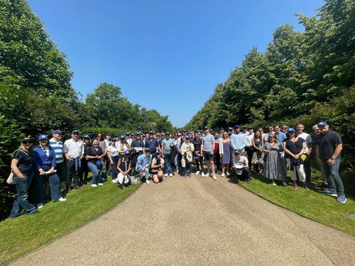 Heidrick and Struggles team photo