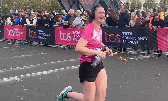 Emma runs the Amsterdam Half Marathon