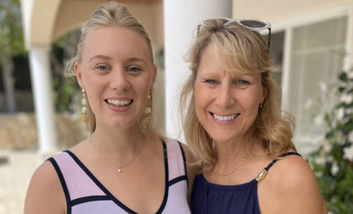 Shout volunteer mother daughter duo Tiffany Karen.png